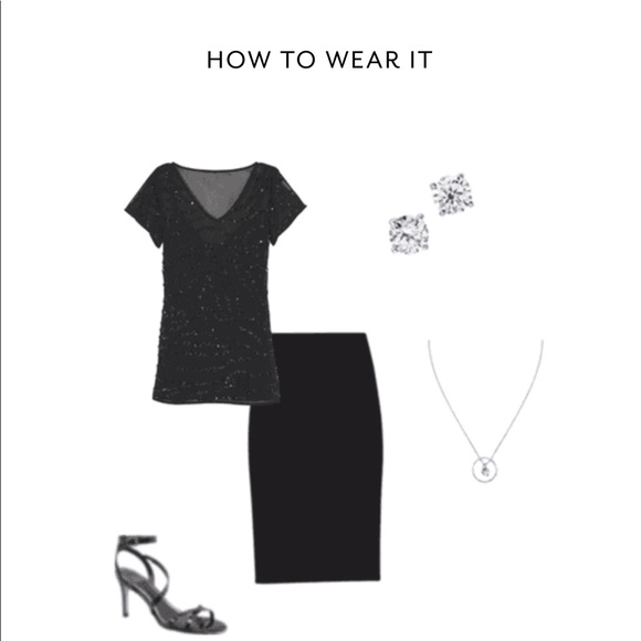 WHBM EMBELLISHED TOP - Picture 4 of 5